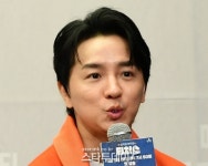 “돈 지급 사실 없다” 입 연 조정식…현직 교사 문항 거래 의혹 부인