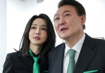 “아내 진짜 많이 아프다”…‘특검 수사 피하려고 입원’ 비판에 尹이 한 말