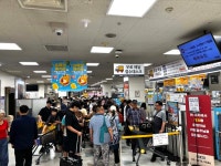 “손바닥만 한 전복을 반값에”…이마트, 초복 전 ‘황제전복’ 풀었다