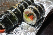 5000원에 김밥 싸서 배달까지…재룟값은 안 준다고? “양심없어”