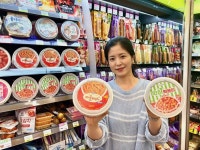 전국 맛집들 모여라…악어떡볶이도 편의점서 나온다
