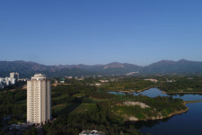 자연과 레저가 어우러진 영랑호리조트 휴식 명소로 부상