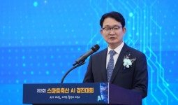 ETRI 출신 한우농가...축산AI 최고수됐다!