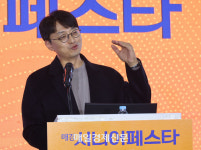 “노화방지 필수영양제는 따로 있죠”...196만 약사 유튜버, 비법 풀었다