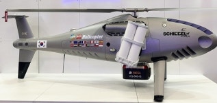 유아이헬리콥터, 남해서 S-100 무인헬기 기뢰탐색 시연 성공