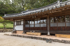 “인생 낭비하지 말라” 법정스님 ‘빠삐용 의자’ 문화유산으로