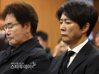 [포토]최수종-유동근, 고 이순재 애도