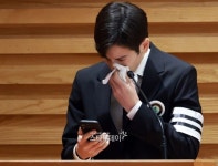 고 안성기, 장남 생일까지 버텼다…“장례, 눈물도 웃음도 많았다”