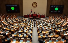 관세 집착하는 미국, 한중일에 ‘무역법 301조’ 조사 착수