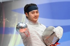 “내 칼이 저기 있는데 남의 칼 들고 떠났다”…인도 간 펜싱 오상욱, 왜?