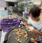 “편의점이 무슨 삼겹살집이야? 소주까지 마시네”…사실은