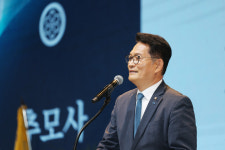 송영길, 정청래에 ‘盧 장례식 불참 주장’ 사과했지만…“한미 FTA 반대” 또 비판