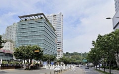 [단독] 한일홀딩스, 삼성동 빌딩레베쌍트 2040억원에 매입…“강남 요지에 사옥 마련”