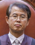 이흥구 대법관 7일 퇴임…대법 '2명 공백' 현실화
