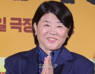 이정은 “신하균·지진희에 빌린 5000만원, 13년만 빚 갚아”
