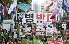 “尹도 못 한 해외 파병, 李 정부에 배신감”…540개 시민단체 도심 행진