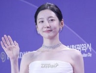 박지현, 한국 여배우 최초 국제에미상 후보…‘은중과 상연’으로 새 역사