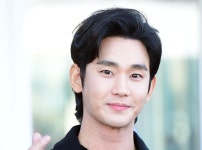 김수현 복귀 탄력 받나…“고 김새론 모친·유족 측 변호사 등 검찰 송치”