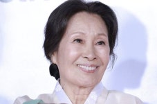 “설렜고 눈물 날 뻔했다”…‘전원일기’ 22년 간 부부 김혜자 과거발언, 뭉클