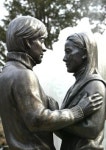 겨울연가 촬영 남이섬에 배용준·최지우 동상 건립