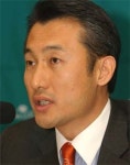쌍방울토탈패션전시장 | "쌍방울, 패션 유통 기업으로 도약"