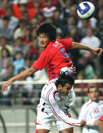 한국축구, 씁슬한 아시안컵 본선행