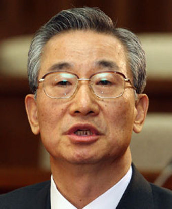 이강국 헌법재판소장 임명동의안 통과