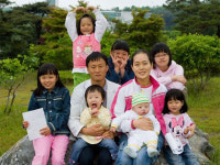 남편도 부인도 자녀도7남매 가정
