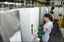 한 라인서 여러 제품 동시생산 눈길