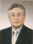 이건창호 사장에 안기명씨