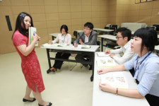 글로벌 유통 인재는 우리 손으로 롯데슈퍼, 최상급 외국어 교육 눈길
