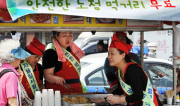 "노점 음식 걱정말고 드세요"