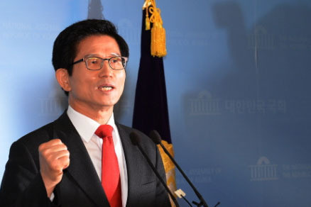 보수 진영 국회의원 125명, 김문수 고용부 장관에게 대선 출마 촉구
