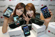 [Cool ICT] 생활편의·보안 한번에 해결… 똑똑해진 스마트 집전화