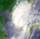 태풍 덴빈, 오전10시45분 전남 완도에 상륙