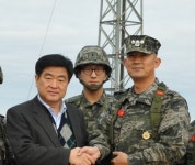 현대오일뱅크, 강화 교동부대에 위문금품 전달