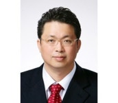 [투자의 창] 지금이 성장에 배팅할 때