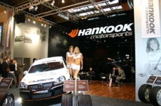 출구전략 광풍 비켜간 자동차 부품주 엑셀 밟는다