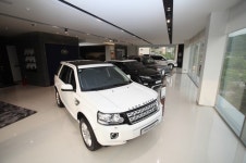 재규어 랜드로버, 분당전시장 및 서비스센터 확대 오픈