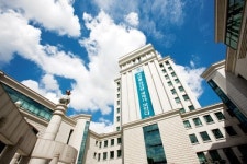 [진화하는 한국 MBA] 한국외국어대학교, 최고경영자와 수강생 멘토-멘티 연결