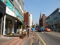 서울 이태원2동 경리단길 가보니 20~30대 북적… 점포 임대료·권리금 껑충