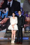 [사진]SBS ‘세 번 결혼하는 여자’ 이지아, 현 남편과 함께