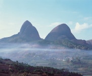 말등대 보며 새해 설계하고 … 마이산서 청마 기운 받고 …