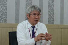 요청 이틀만에 자동차 테이프 뚝딱… 합성 ~ 코팅 공정 갖춘 덕이죠