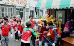 광주롯데백화점 고령화 폐업 막아라