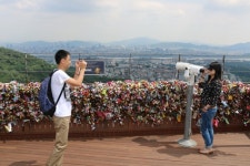 남산서… 하늘공원서 영원의 약속… 우리 절대 헤어지지 말자