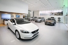 볼보자동차, 서울 신사 전시장 그랜드 오픈