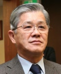 경희대 명예 철학박사 받는 최신원 SKC 회장