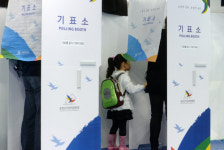 내년 총선까지 1년… 골든타임 활용하라