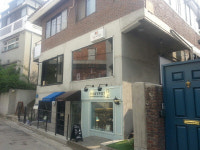 명암 엇갈린 홍대상권… 연남동 동진골목까지 활기